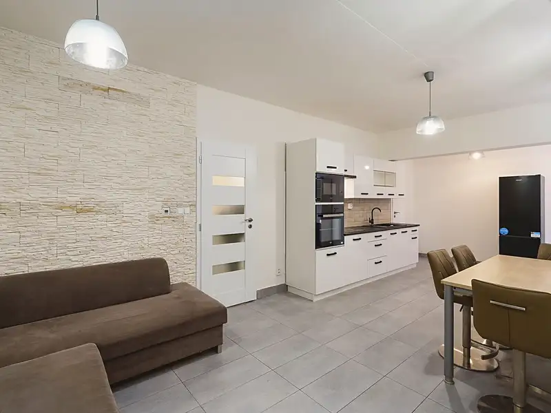 Prodej ubytovacího zařízení 51 m², Praha – náhled fotky 2