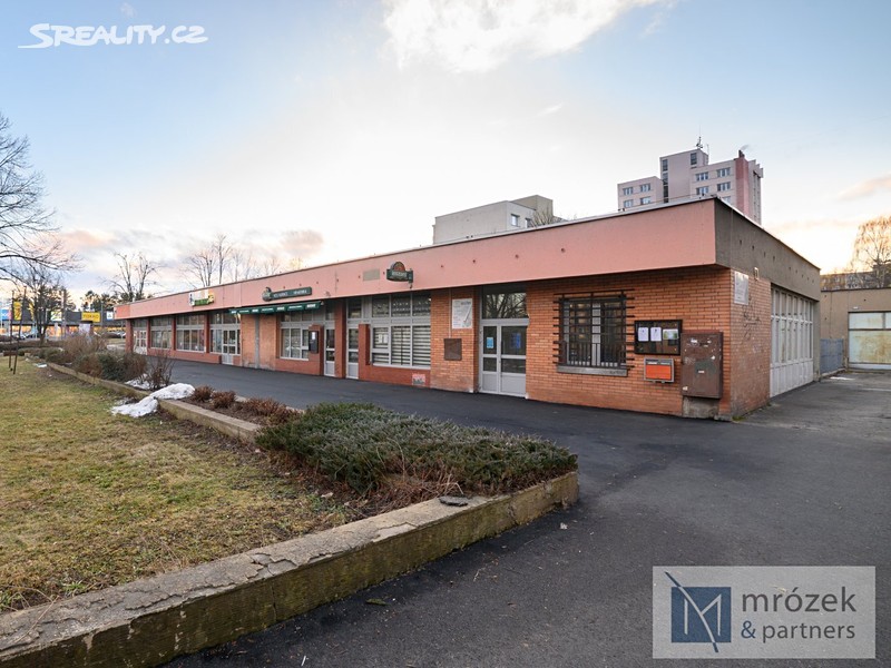 Prodej obchodního prostoru 1 071 m² – pohled 3