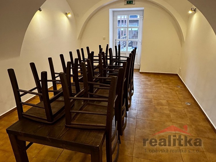 Gewerbefläche zum Kauf, 1.221 m² (8 von 43)