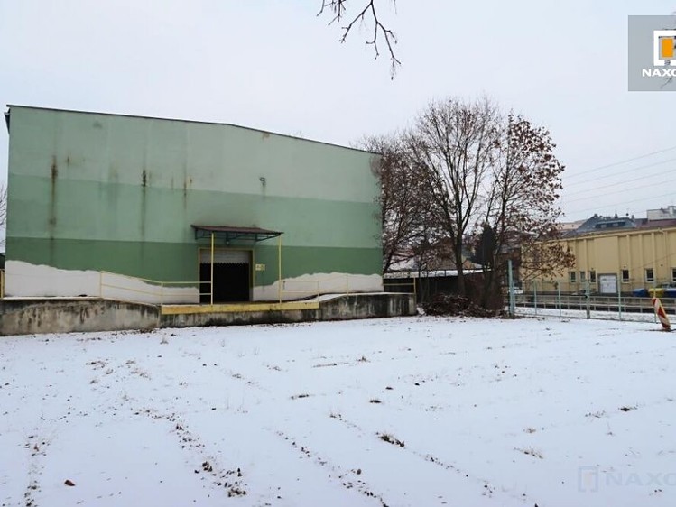 Комерційне приміщення в оренду, 1 000 м² (2 з 8)