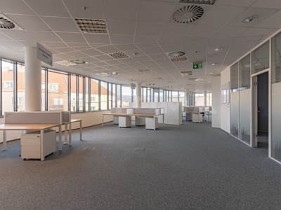 Комерційне приміщення в оренду, 708 м² (2 з 18)