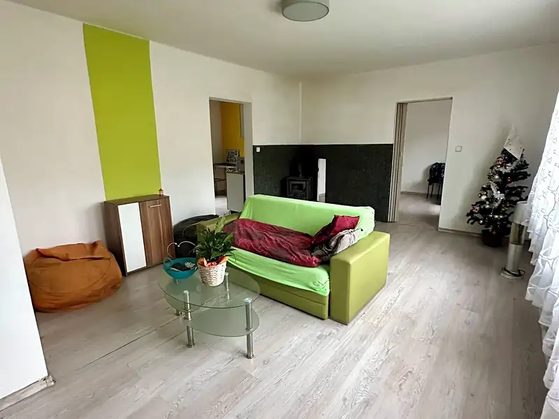 Prodej rodinného domu 150 m², pozemek 205 m², Dasnice – náhled fotky 2