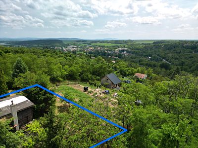 Prodej stavebního pozemku 1200 m²