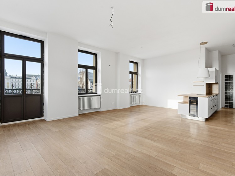 Квартира 4+kk на продаж, 112 м² (22 з 36)