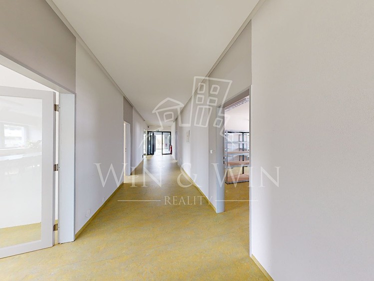 Комерційне приміщення на продаж, 1 065 м² (7 з 28)