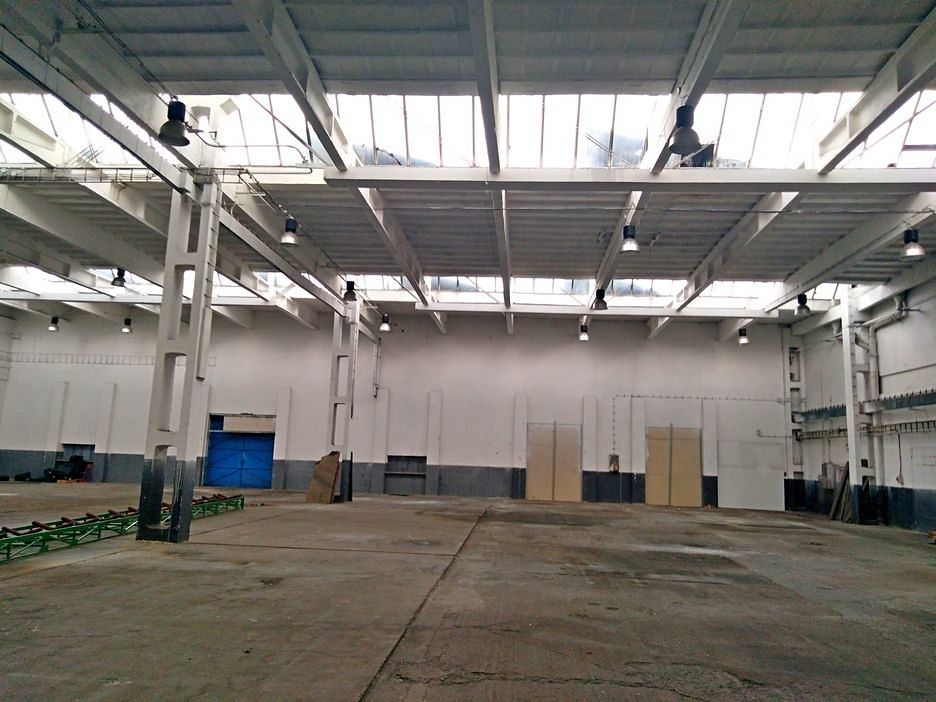 Pronájem výrobní haly, prostoru 756 m²