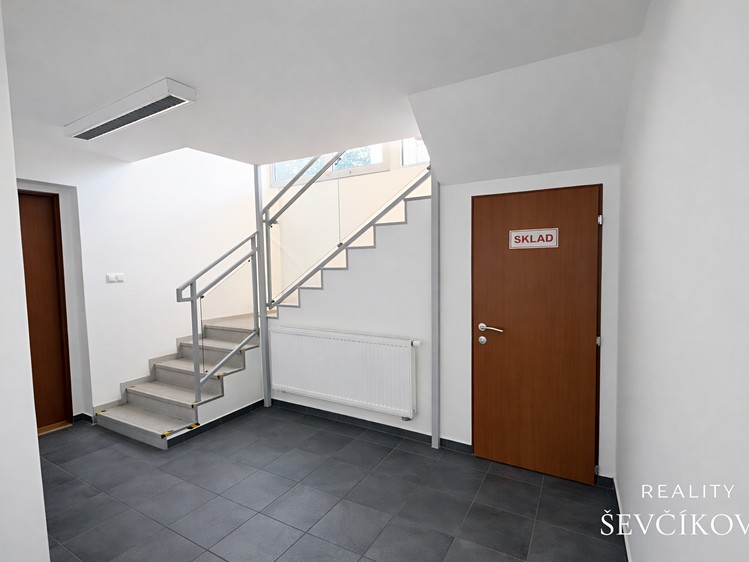 Gewerbefläche zur Miete, 700 m² (10 von 19)