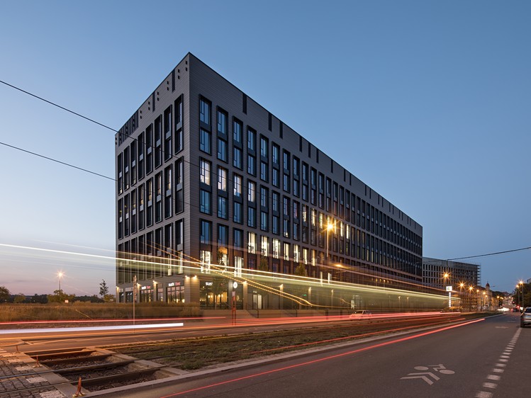 Pronájem komerčního prostoru, 560 m² (7 z 11)