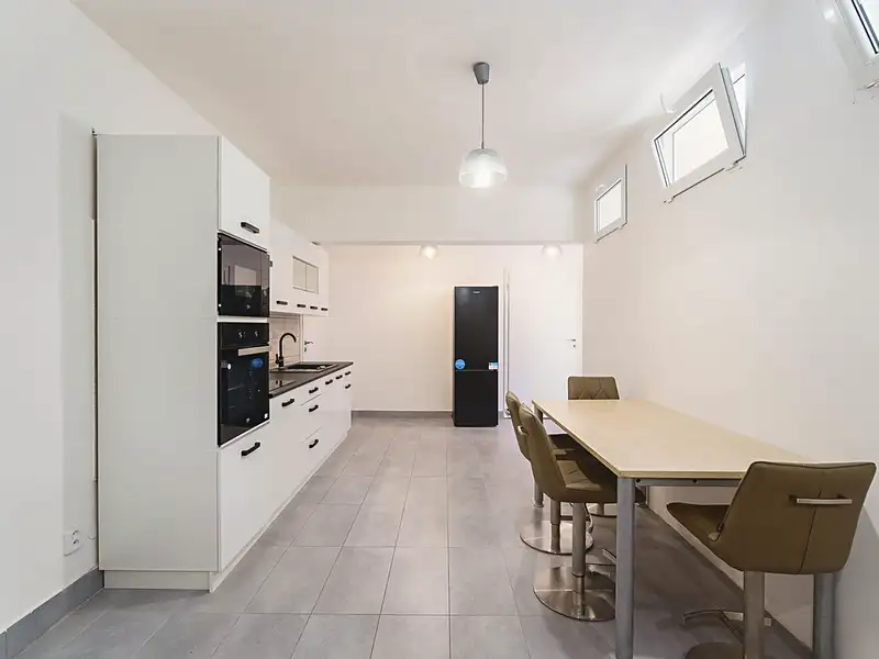 Prodej ubytovacího zařízení 51 m², Praha – náhled fotky 3