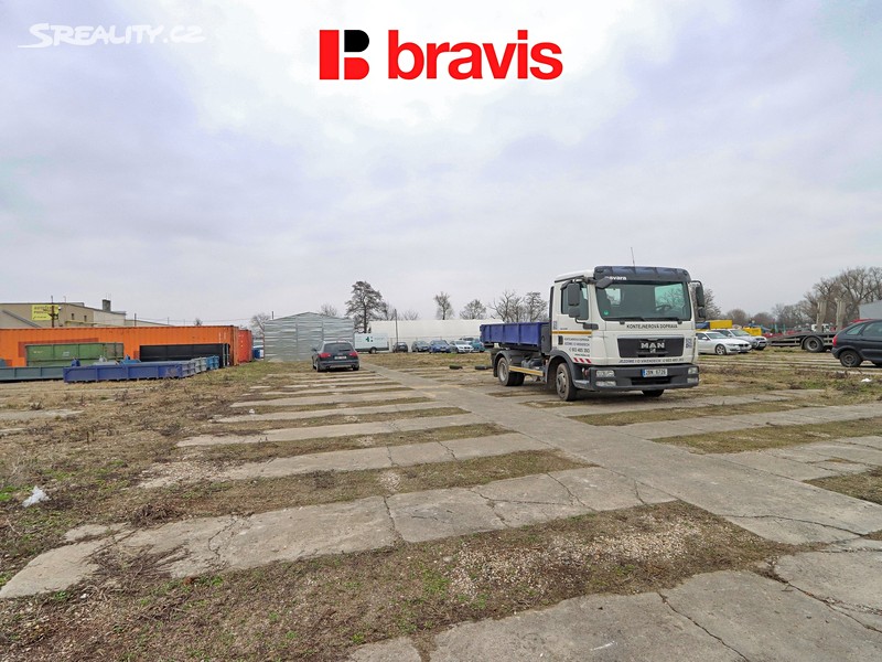 Pronájem  komerčního pozemku 2 000 m² – pohled 4