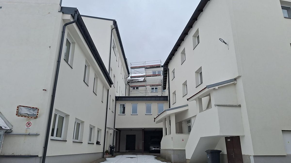 Pronájem komerční nemovitosti 200 m²