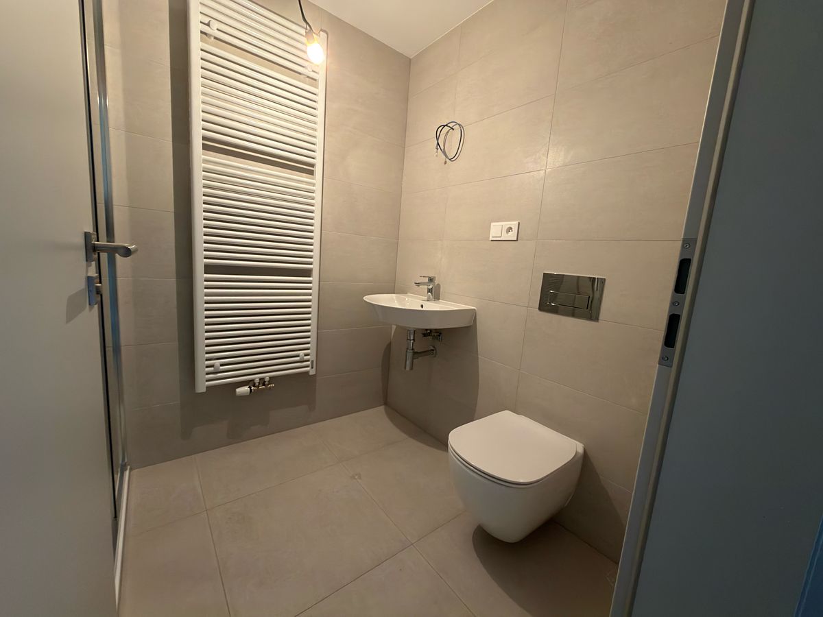 Pronájem bytu 1+kk 34 m² – fotografie 3