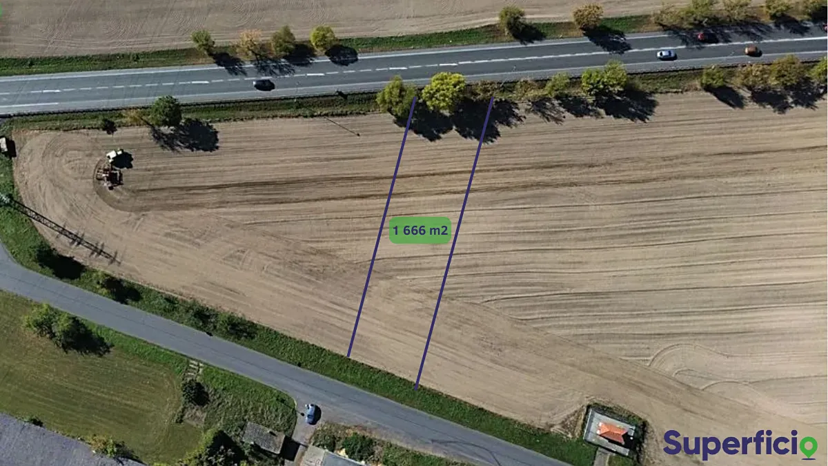 Prodej komerčního pozemku 1666 m²