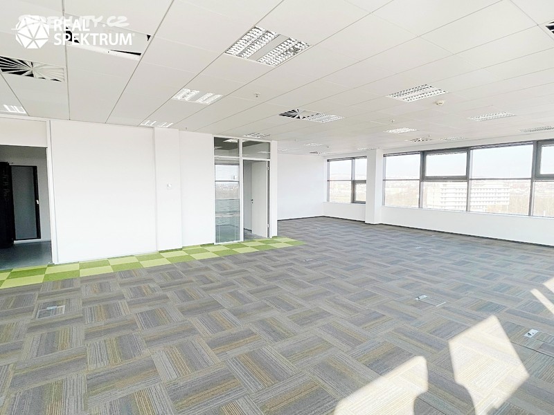 Pronájem kanceláře 1 283 m², Brno