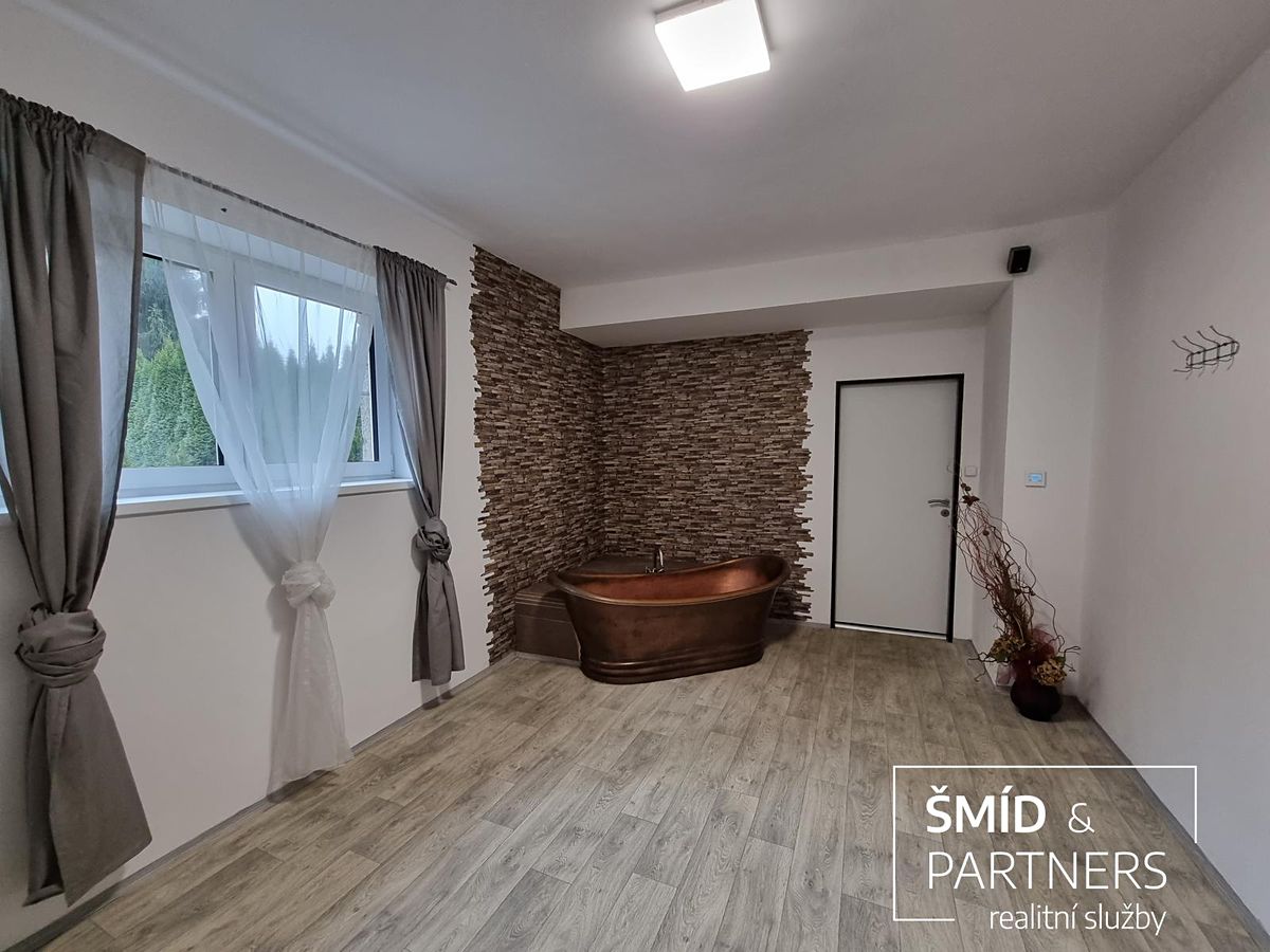 Prodej ubytovacího zařízení 828 m² – fotografie 2