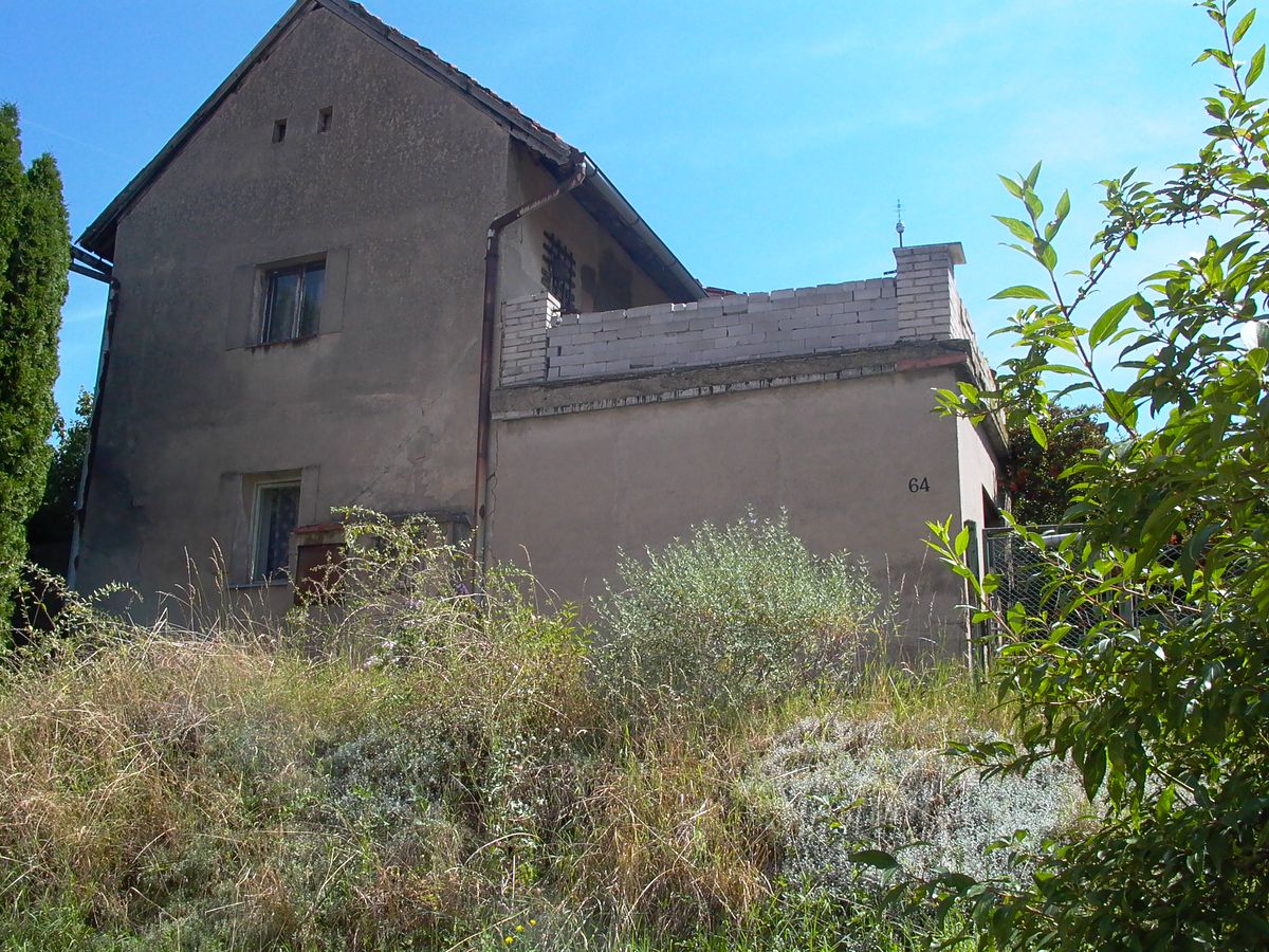 Prodej rodinného domu 100 m², pozemek 482 m² – fotografie 2