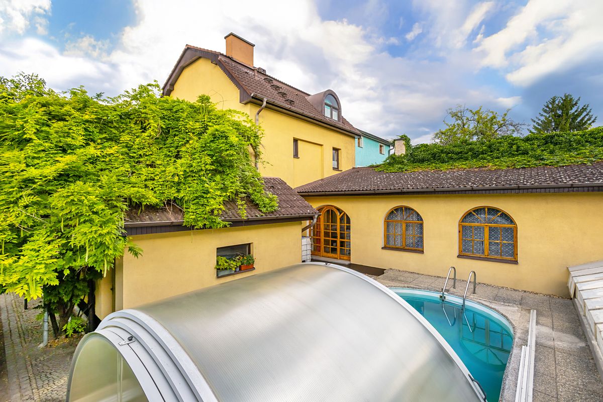 Prodej rodinného domu 250 m², pozemek 360 m²