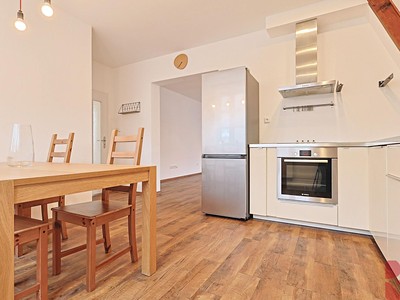 Pronájem bytu 4+1 122 m² (Mezonet)