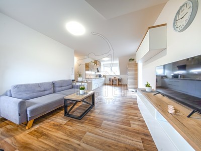 Prodej bytu 2+kk 68 m² (Podkrovní)