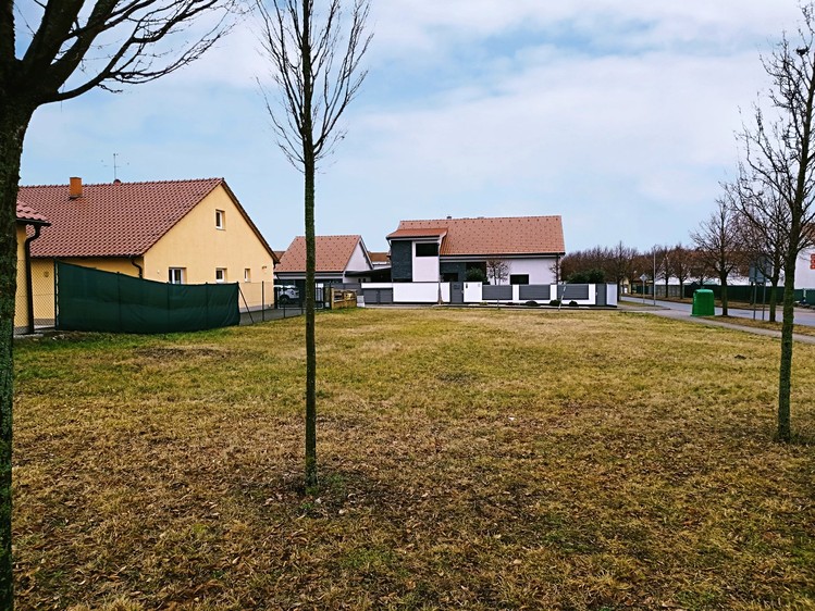 Prodej pozemku, 651 m² (5 z 8)