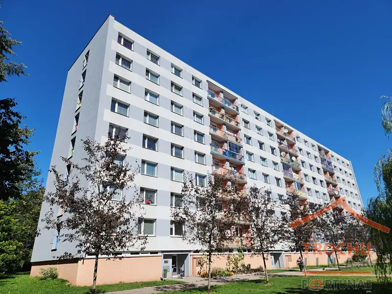 Pronájem bytu 3+1 61 m², Trutnov – náhled fotky 1