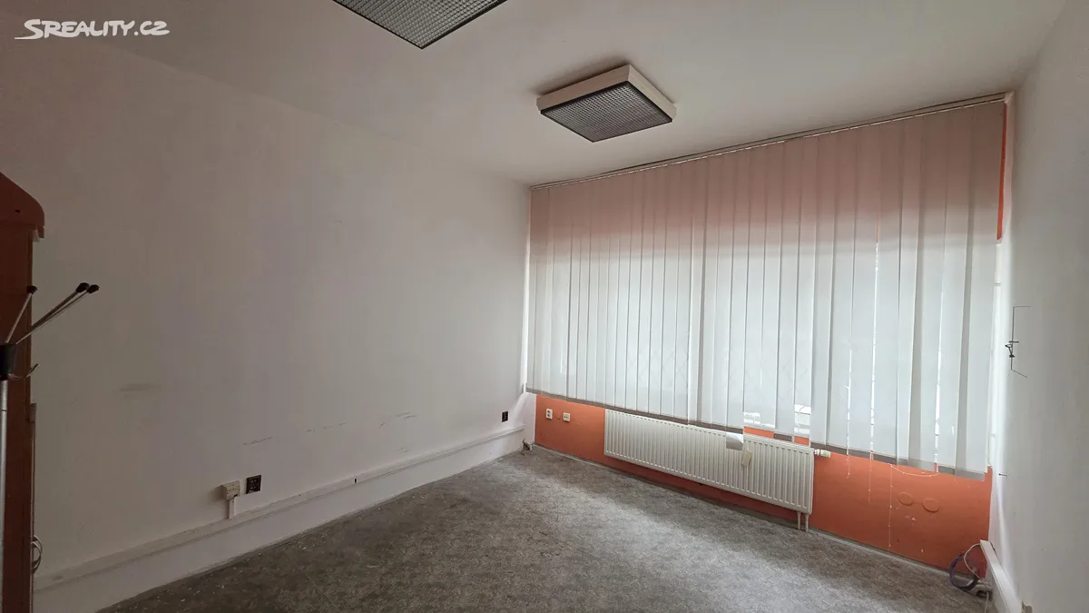 Pronájem výrobní haly, prostoru 99 m² – pohled 2