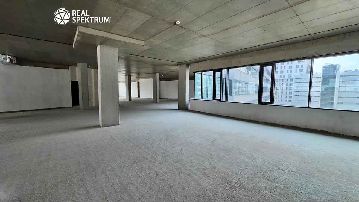 Pronájem kanceláře 410 m²