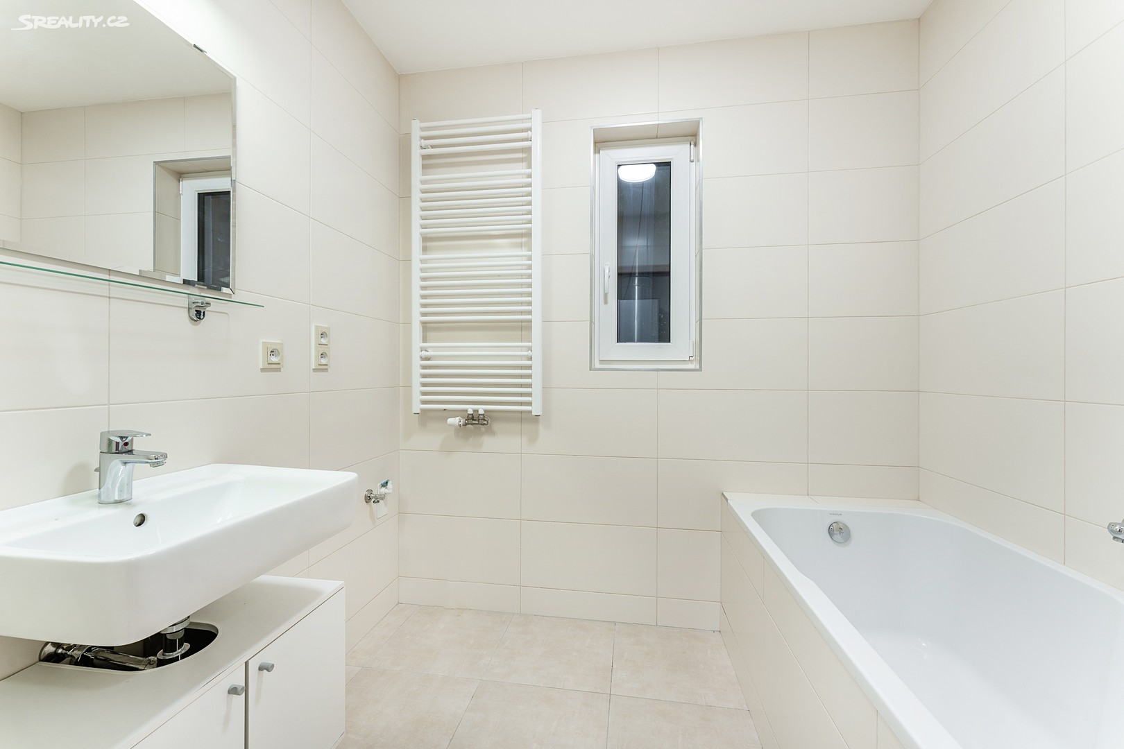 Prodej bytu 2+1 81 m² (Mezonet) – další