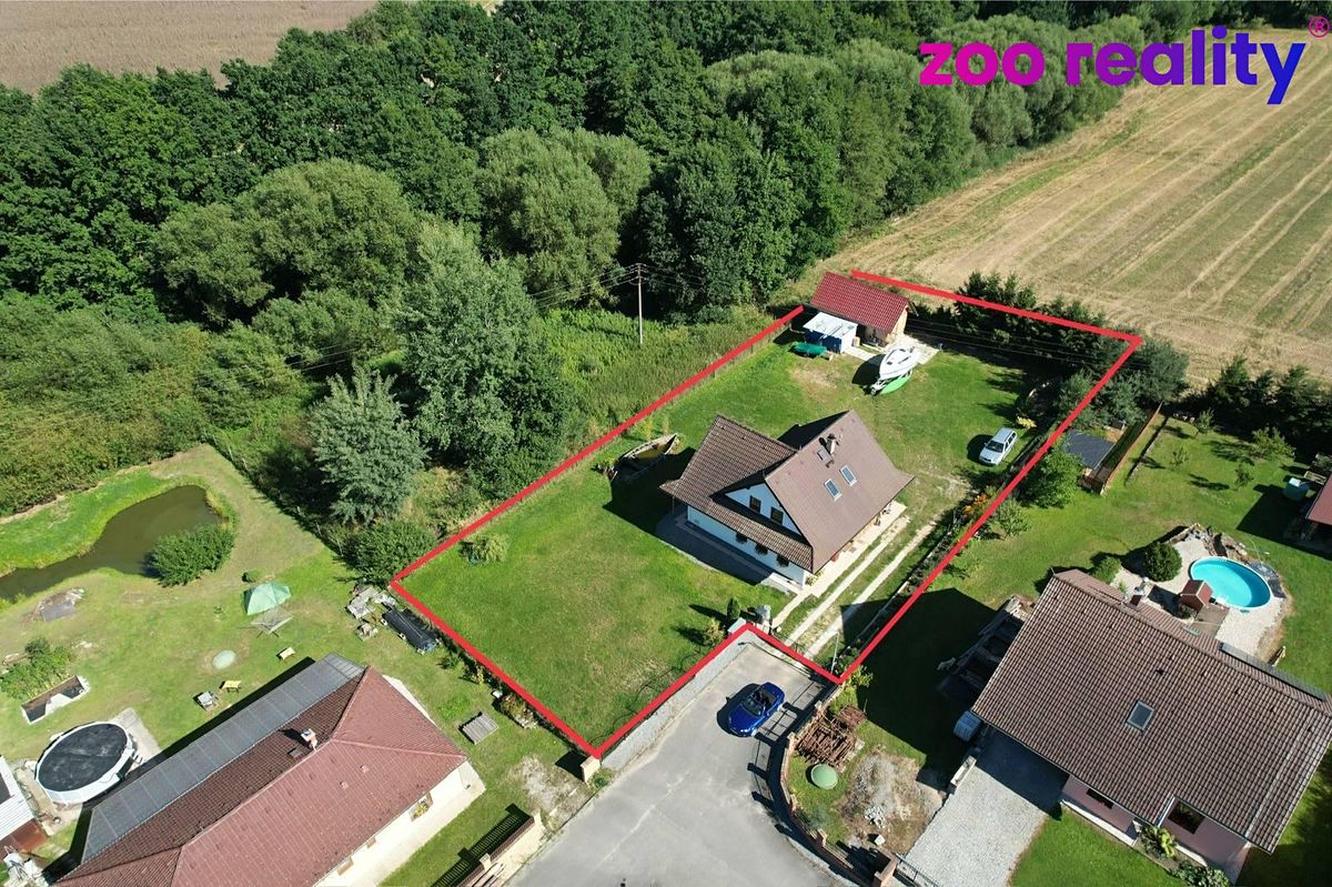 Prodej rodinného domu 145 m², pozemek 1434 m² – fotografie 3