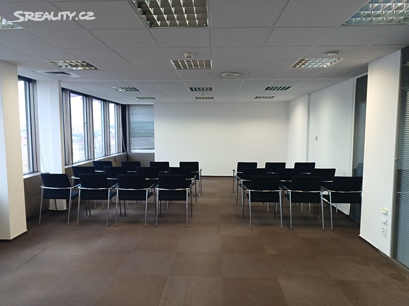 Pronájem kanceláře 209 m² – pohled 3