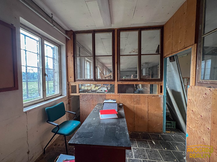 Prodej komerčního prostoru, 500 m² (10 z 24)