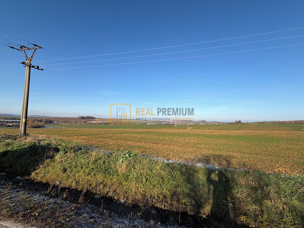 Prodej komerčního pozemku 28935 m² – fotografie 3
