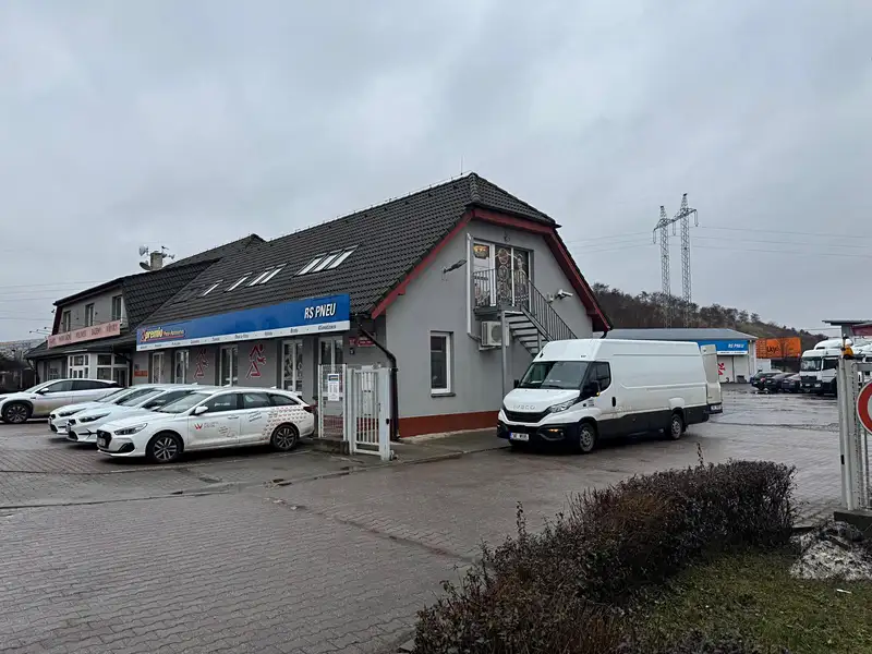 Prodej skladového prostoru 3266 m², Praha – náhled fotky 2