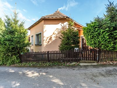 Prodej rodinného domu 380 m², pozemek 4395 m²