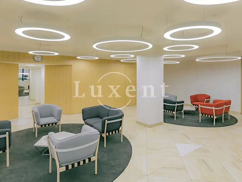 Pronájem kanceláře 635 m², Praha – náhled fotky 2