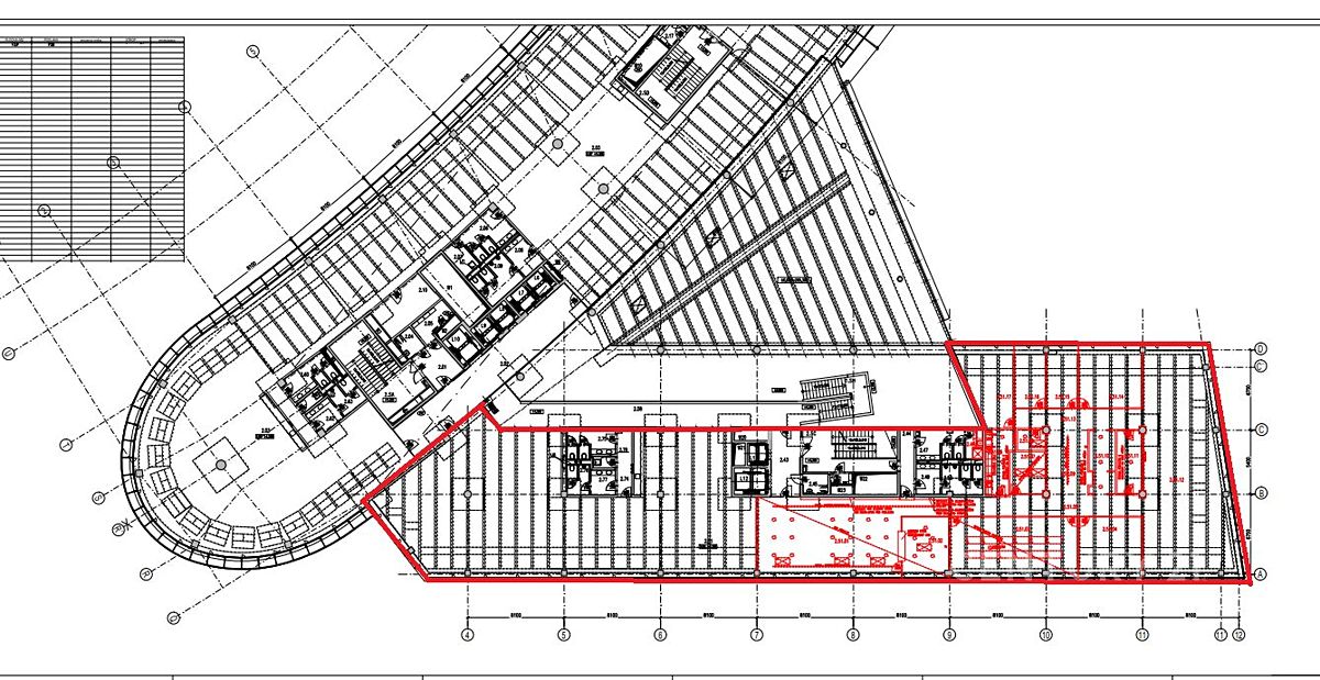 Pronájem kanceláře 1070 m² – fotografie 5