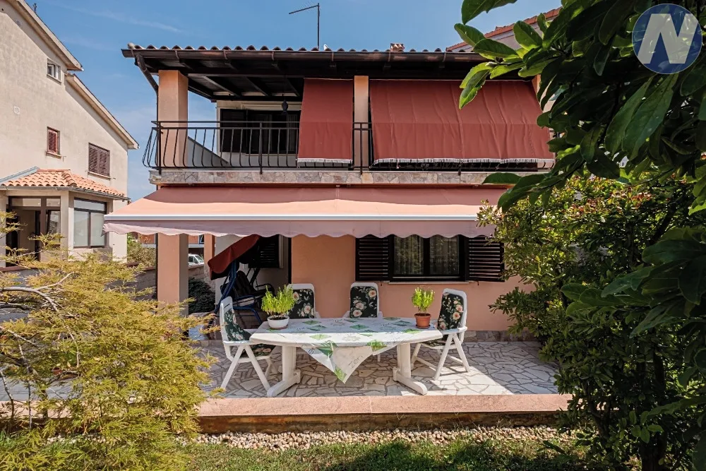 Prodej rodinného domu 155 m², pozemek 230 m²