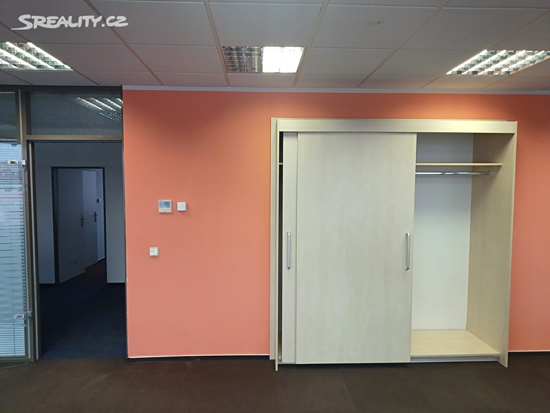 Pronájem kanceláře 209 m² – pohled 6