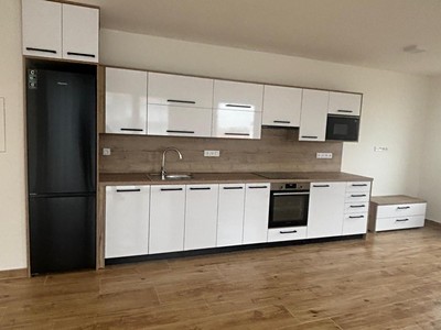 Pronájem bytu 2+kk 65 m²
