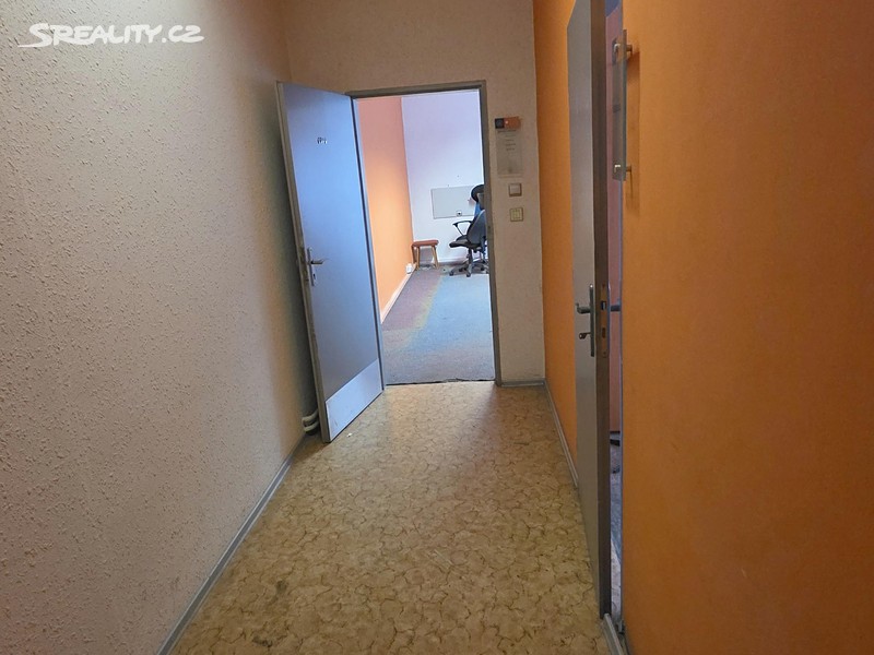 Pronájem výrobní haly, prostoru 132 m² – pohled 4