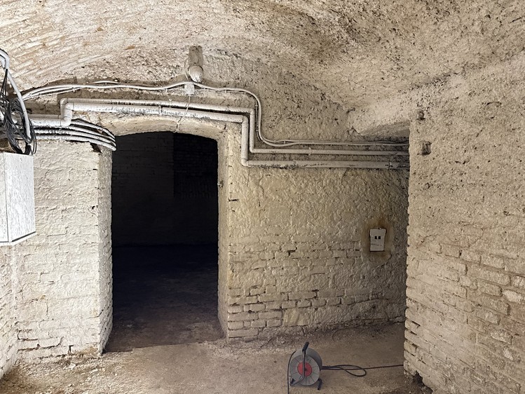 Prodej komerčního prostoru, 160 m² (2 z 13)