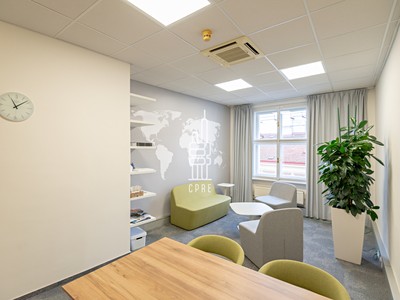 Pronájem kanceláře 438 m² — photo 2