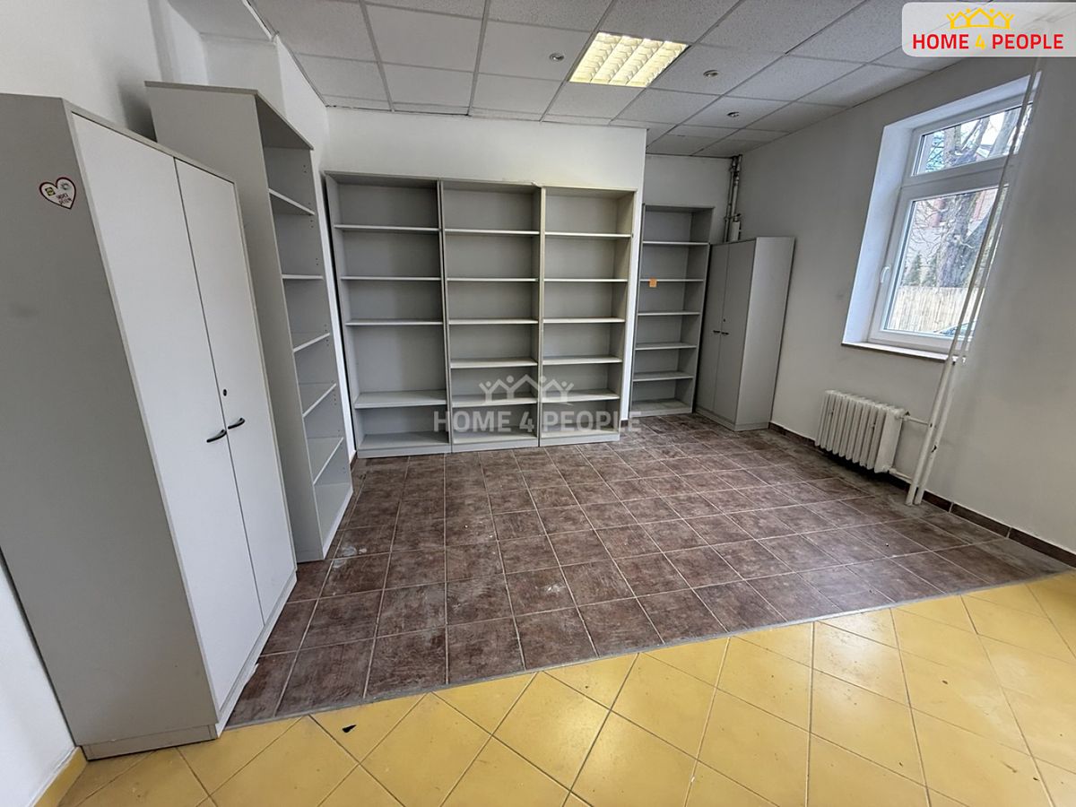 Pronájem kanceláře 21 m² – fotografie 3