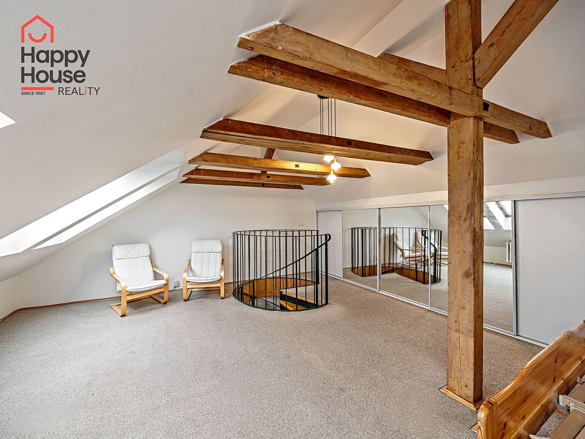 Prodej bytu 2+1 104 m² – fotografie 2