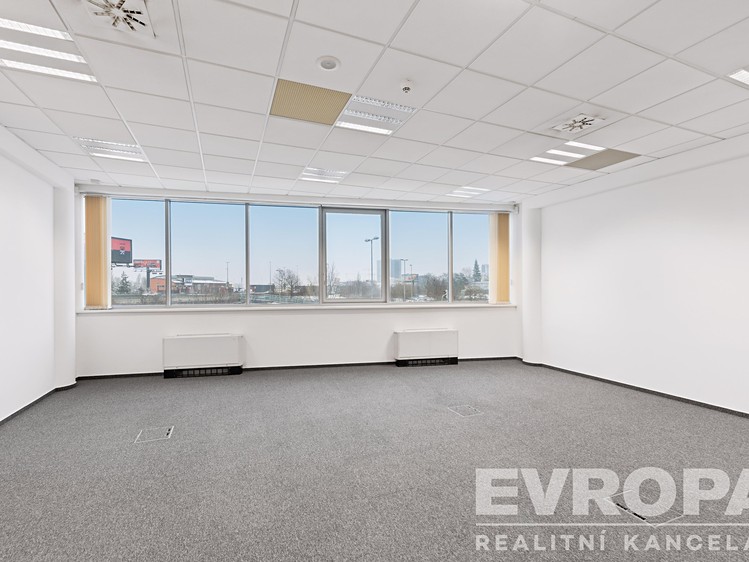 Комерційне приміщення в оренду, 250 м² (8 з 21)