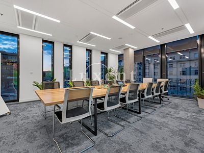 Pronájem kanceláře 520 m²