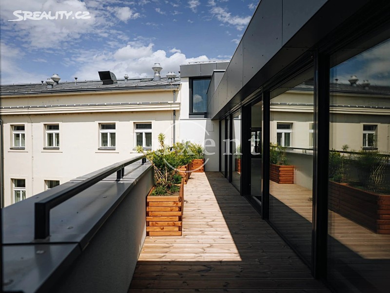 Pronájem kanceláře 105 m² – další