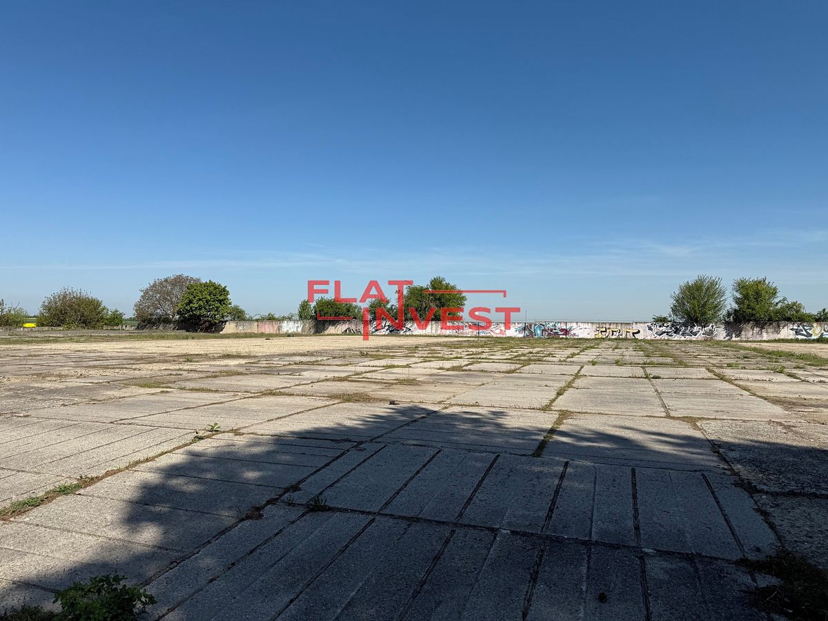Pronájem komerčního pozemku 5000 m² – fotografie 2