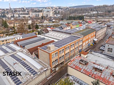 Pronájem výrobní haly, prostoru 1253 m²