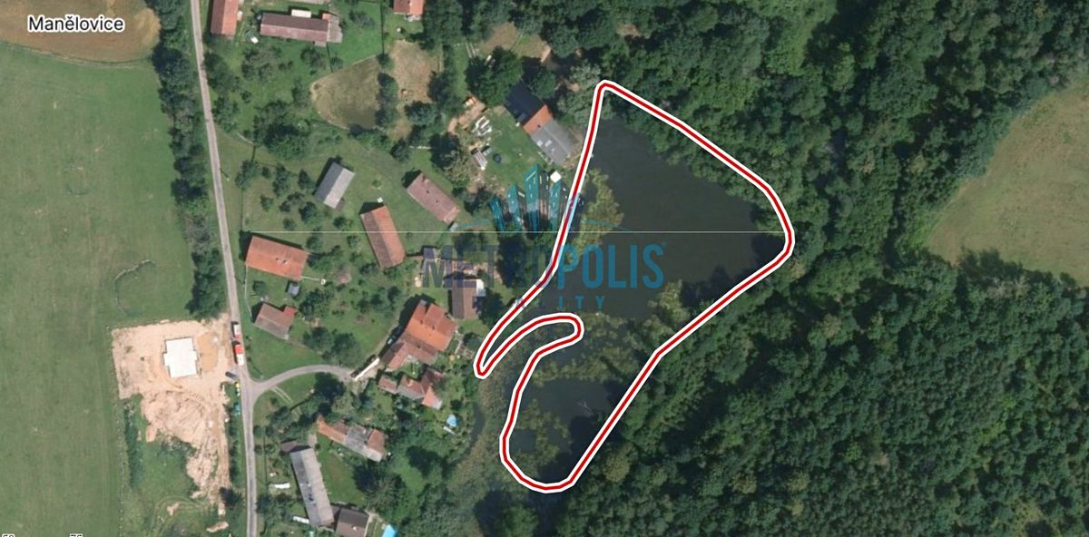 Prodej rybníku (vodní plochy) 23103 m²